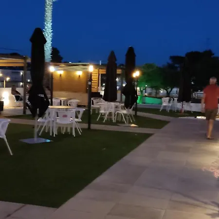 De Lux With Pool كينتا دو أنجو